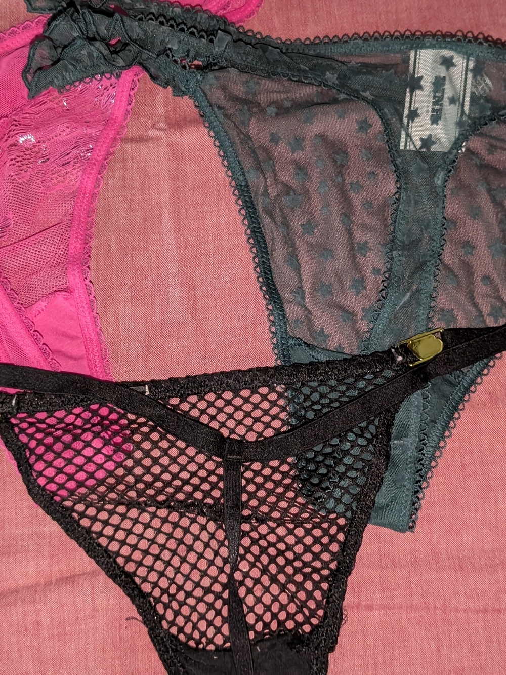 Buns Of 3 G-strings LG Neq